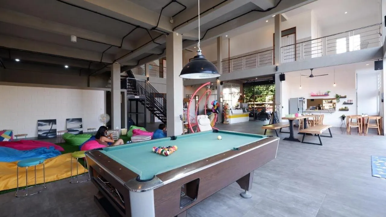 Beach Hut Hostel Kuta  Kuta (Bali)