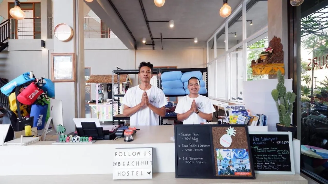 Beach Hut Hostel Kuta Lombok Endonezya