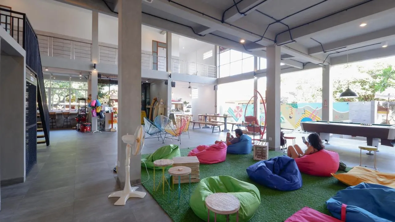 Beach Hut Hostel Kuta Lombok